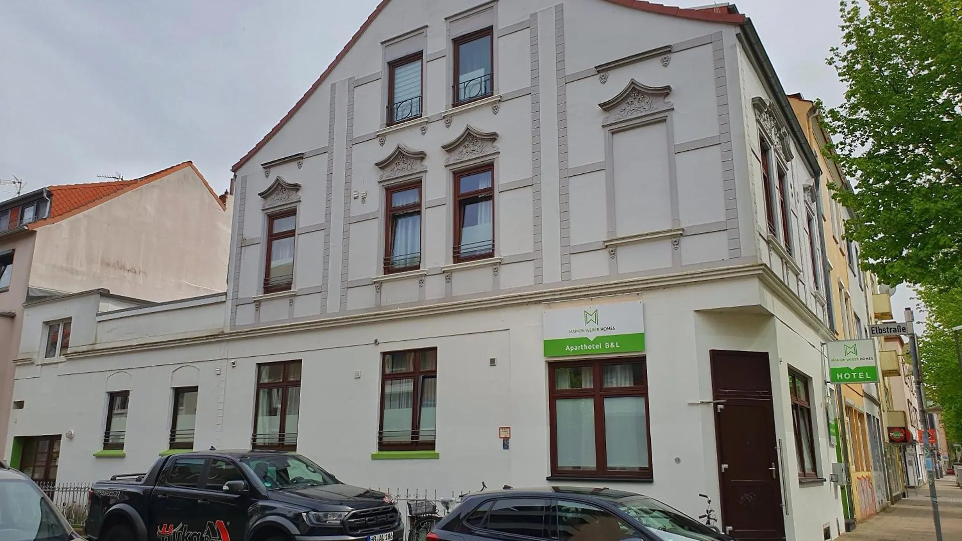 Aparthotel B & L BRE