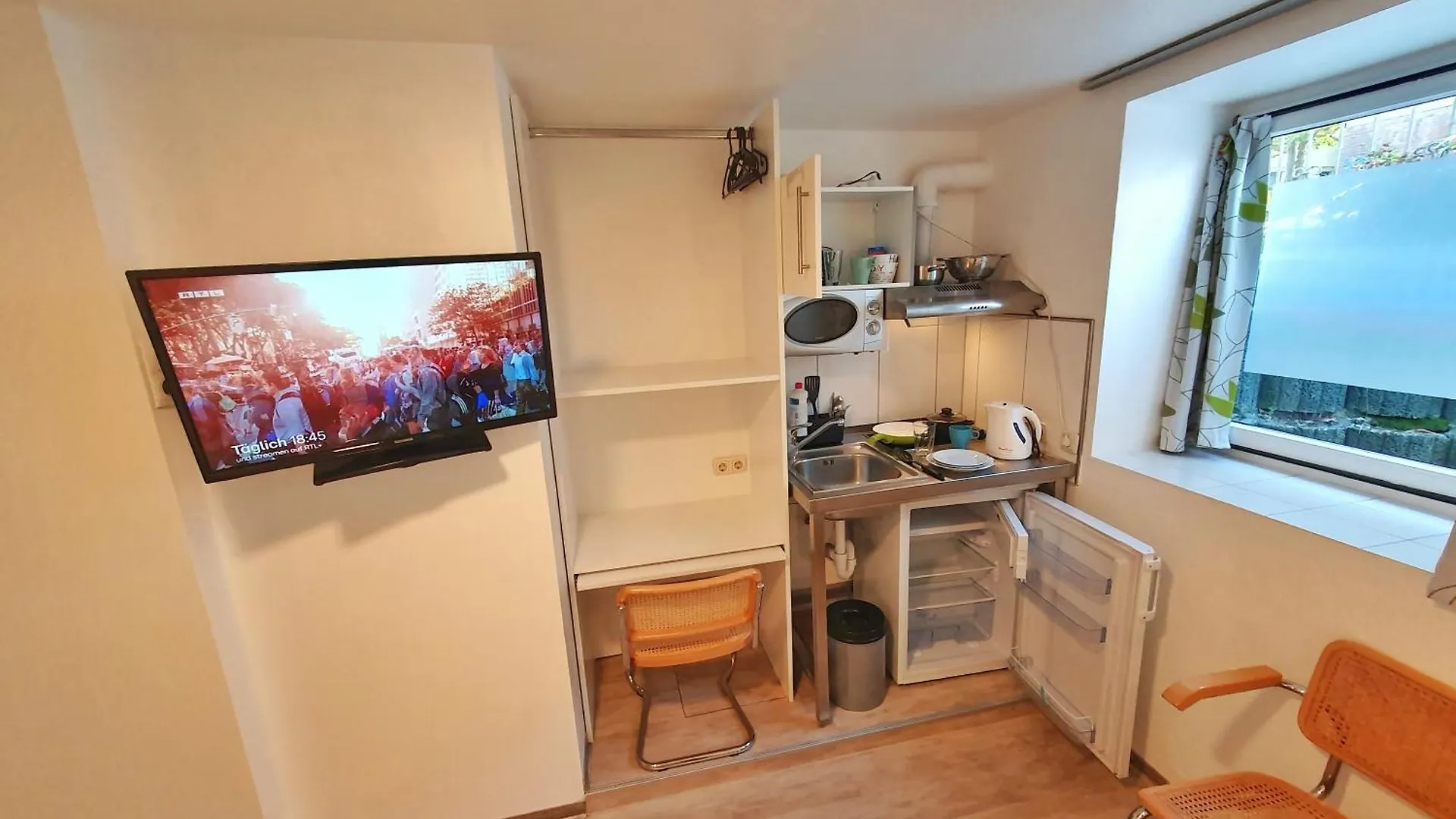 Aparthotel B & L BRE